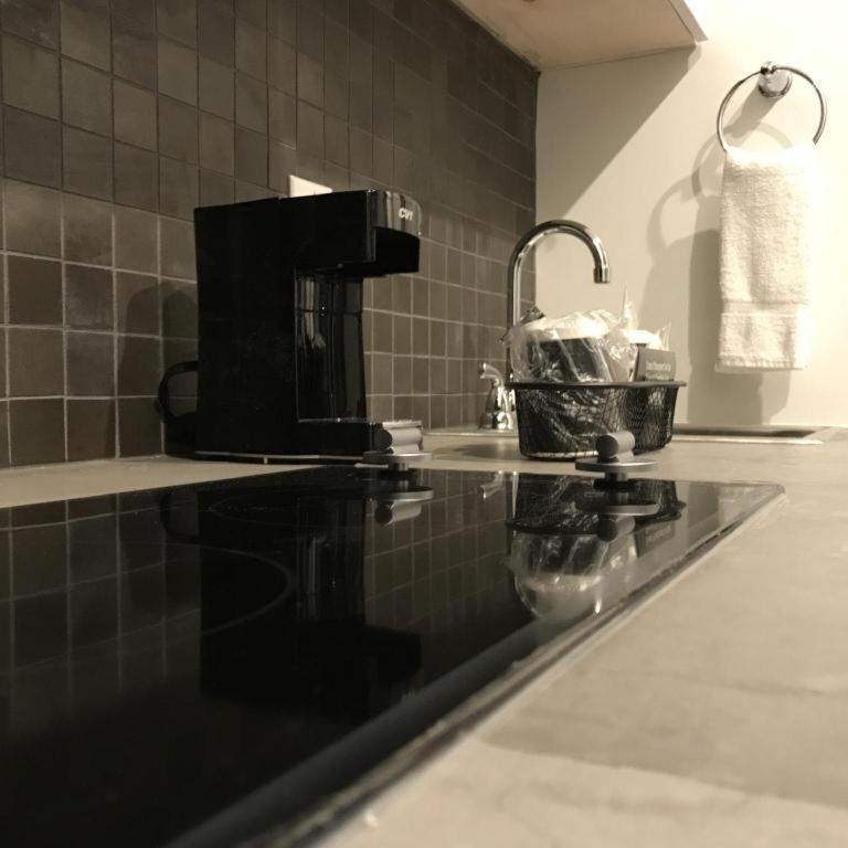Jersey Village Hotel Bella מראה חיצוני תמונה