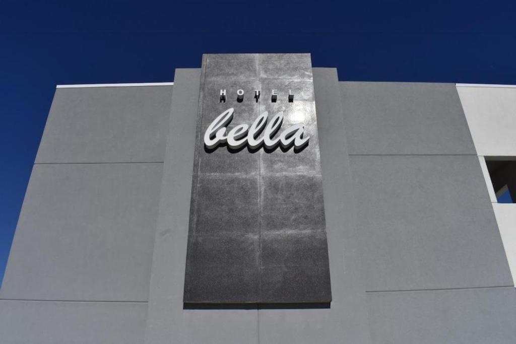 Jersey Village Hotel Bella מראה חיצוני תמונה